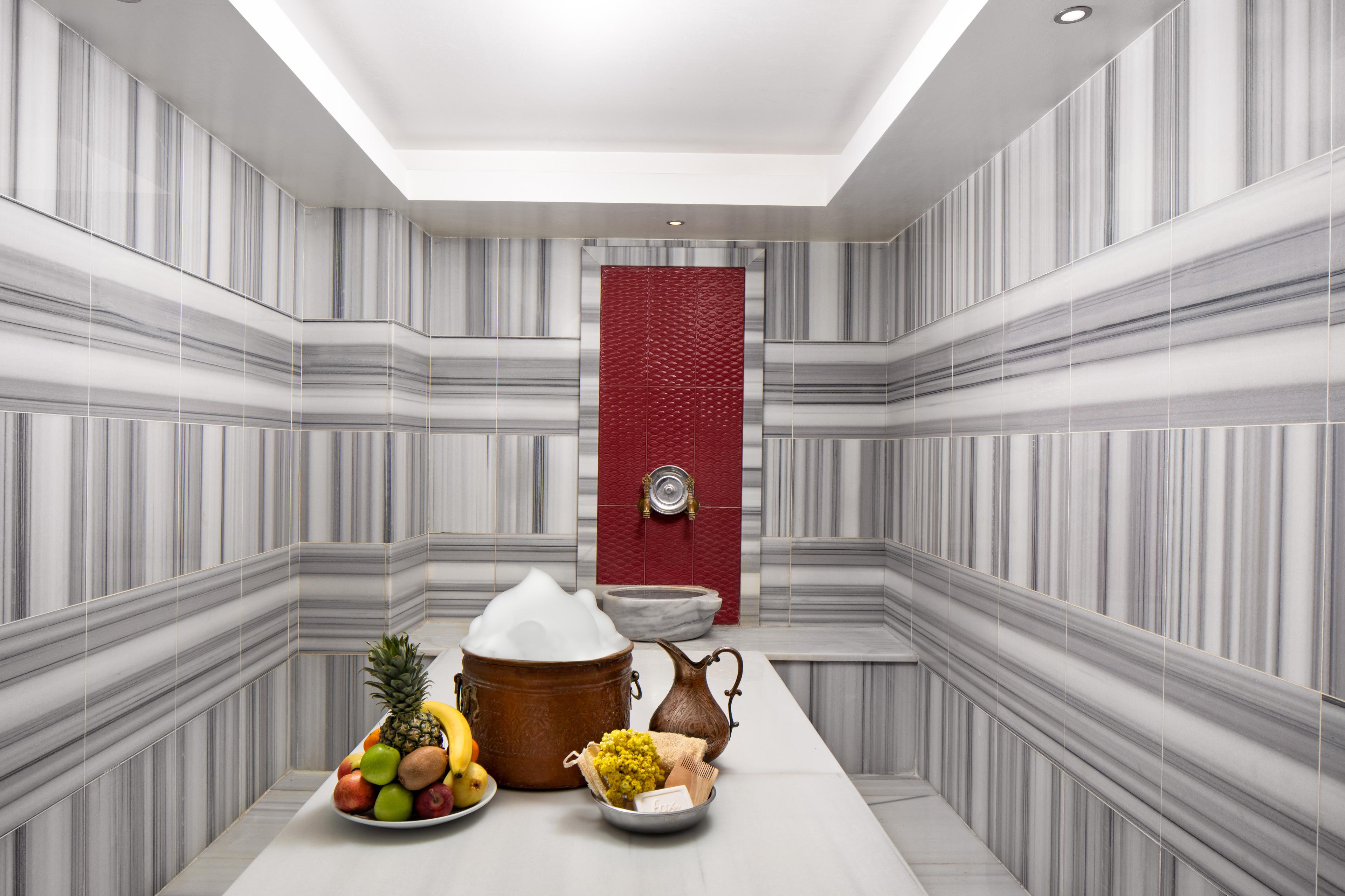 Goms Hotel gallery image 31