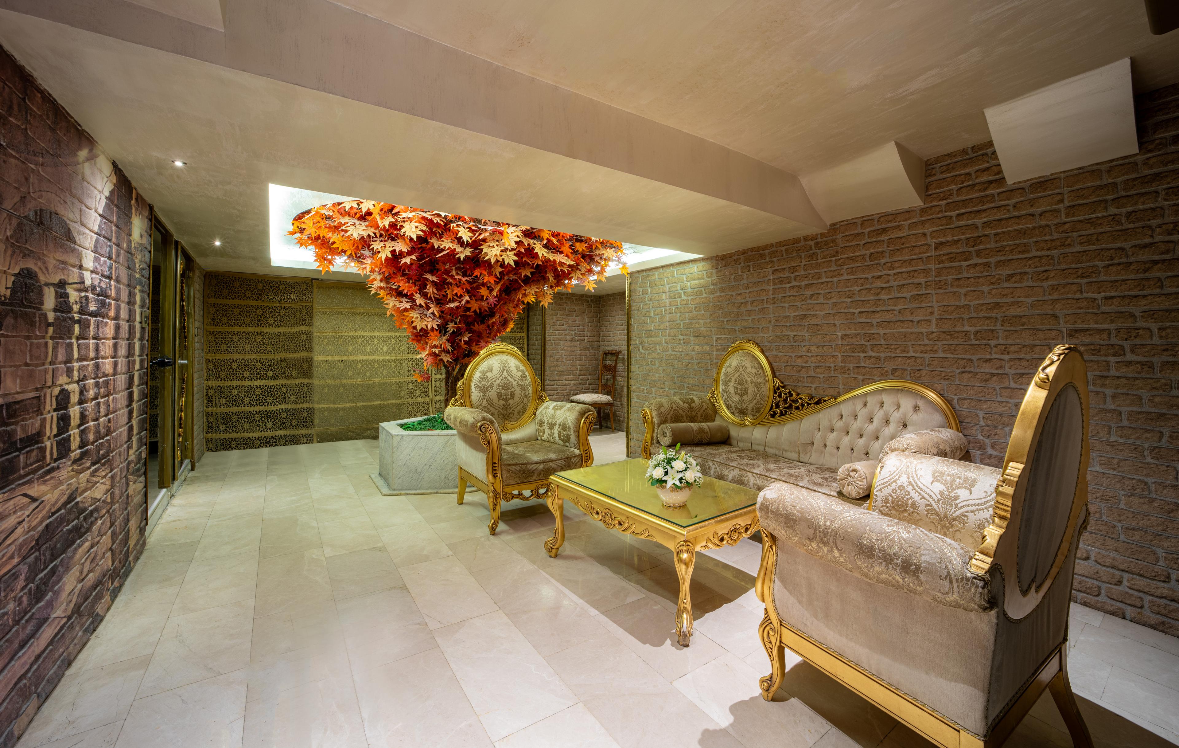 Goms Hotel gallery image 37