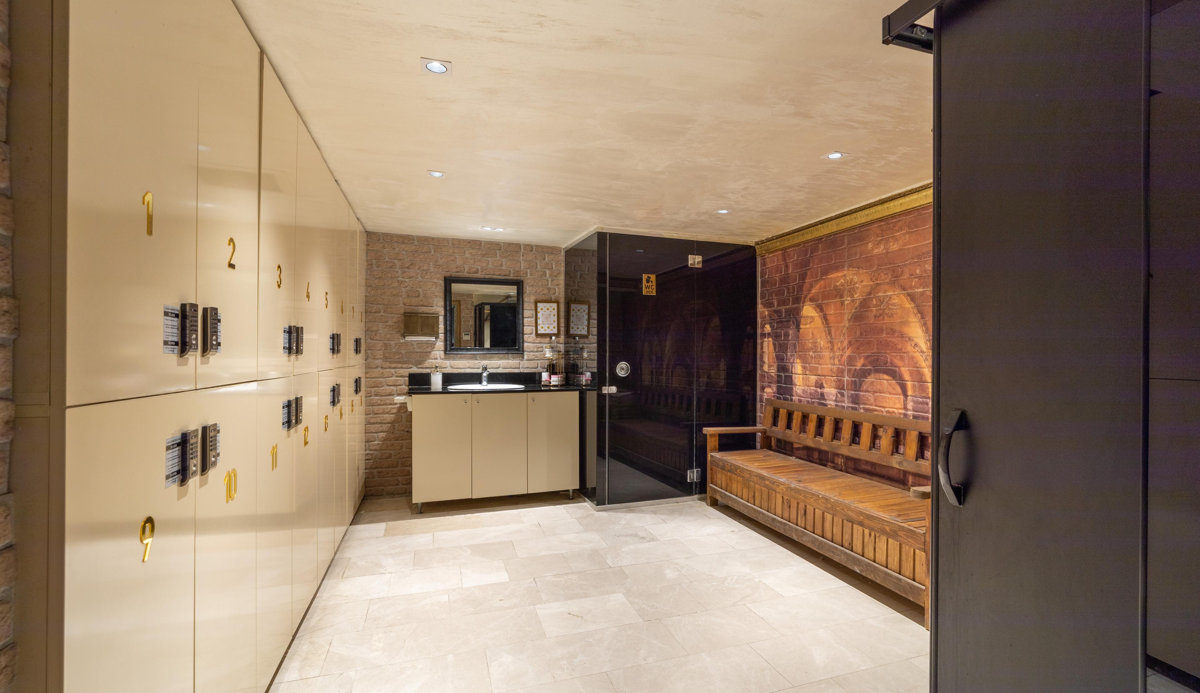 Goms Hotel gallery image 38
